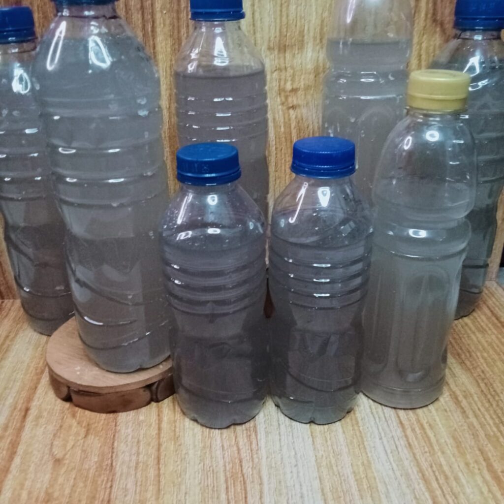 Waterglass untuk membatik