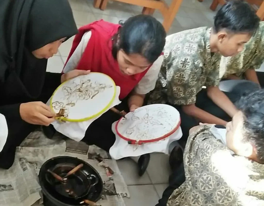 Program Kelas Membatik di Jakarta dan Sekitarnya bersama PRAKARYA INDONESIA