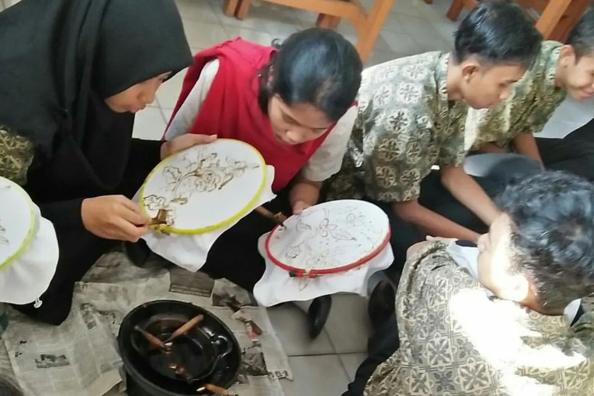 Program Kelas Membatik di Jakarta dan Sekitarnya bersama PRAKARYA INDONESIA
