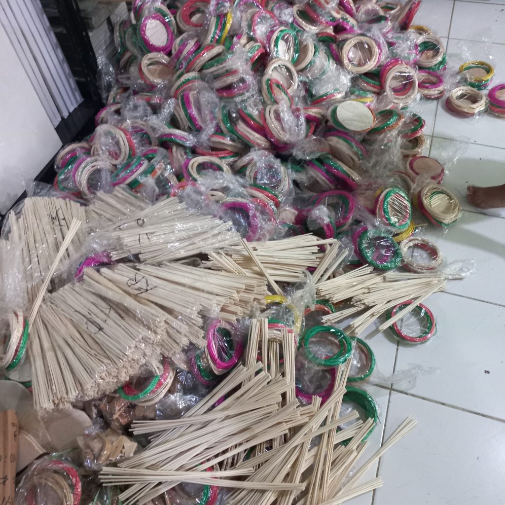 Bahan Rotan untuk Tugas Prakarya sd smp sma