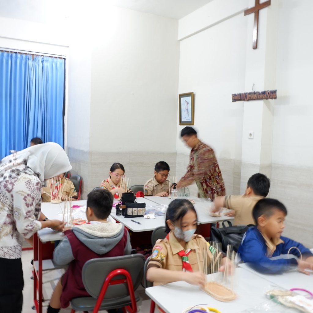 7 Inspirasi Membuat Anyaman Rotan untuk Prakarya Siswa SD