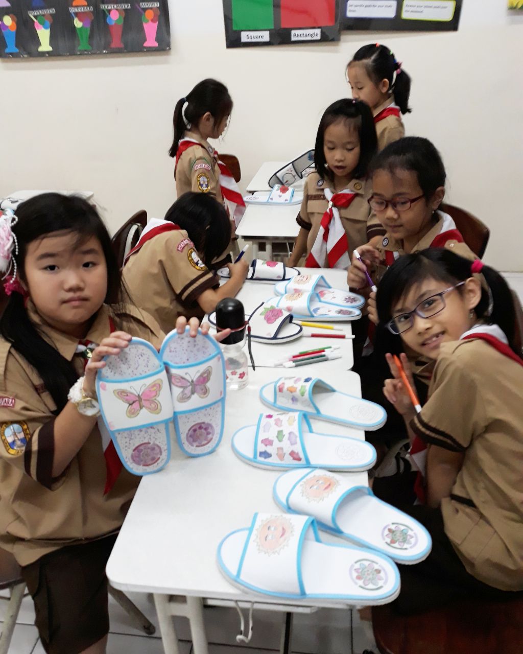 Prakarya Indonesia Bekerjasama dengan Kegiatan Ekstrakurikuler