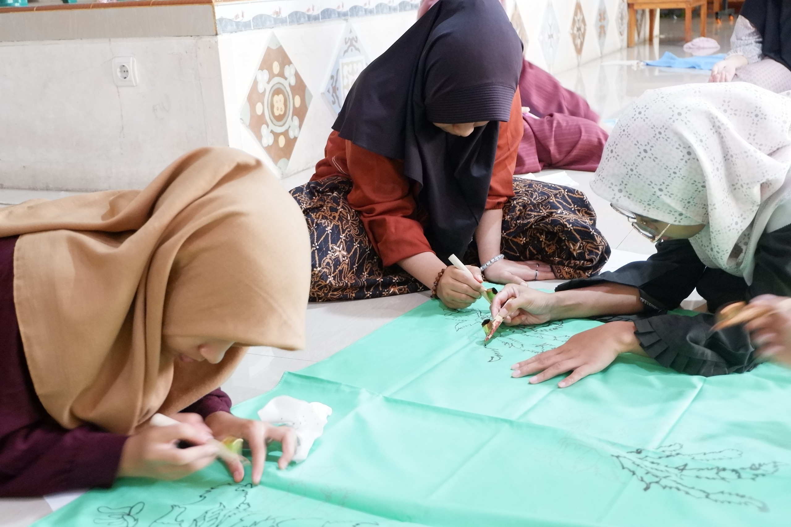 Workshop Tanah Liat Keramik di Tangerang Selatan